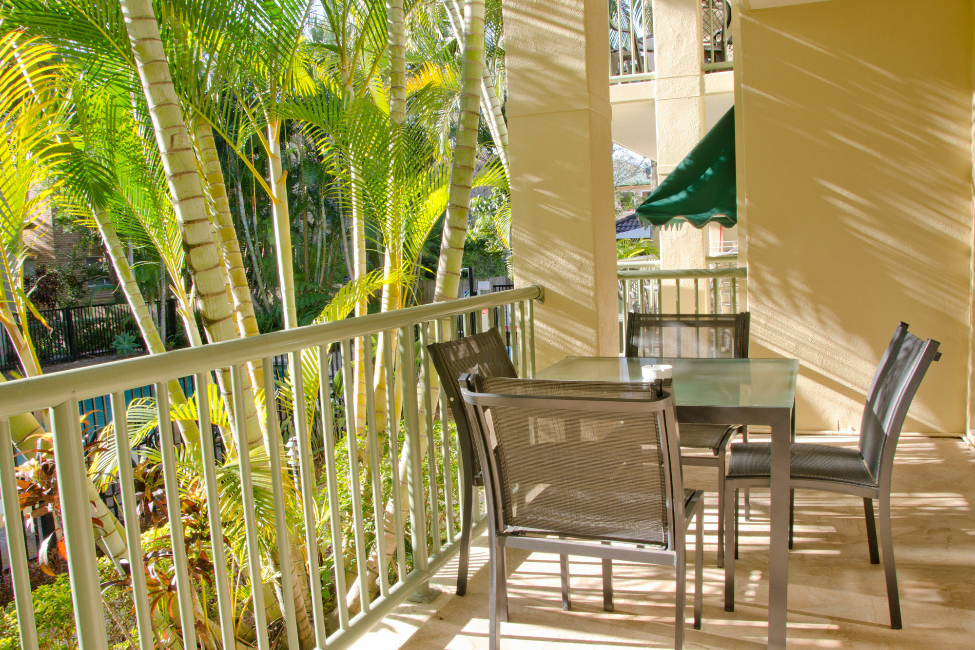 Bila Vista Kirra Beachside Apartments Gold Coast Esterno foto